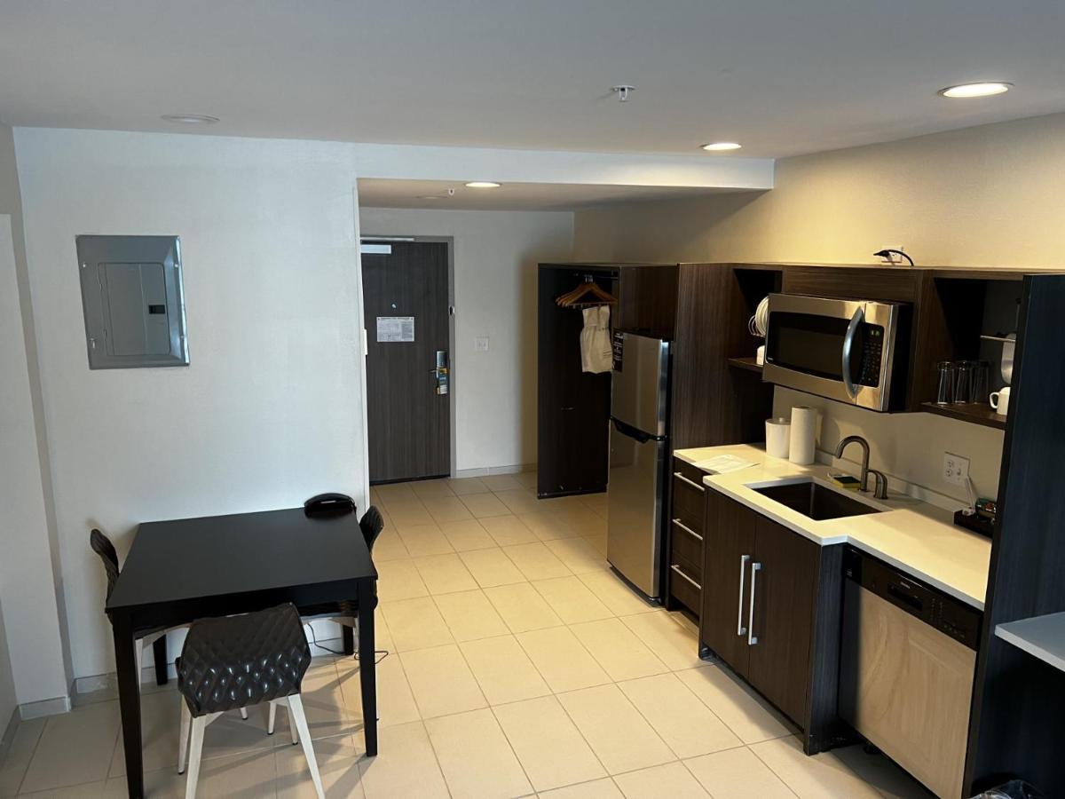 Home2 Suites By Hilton Hinesville Exterior photo