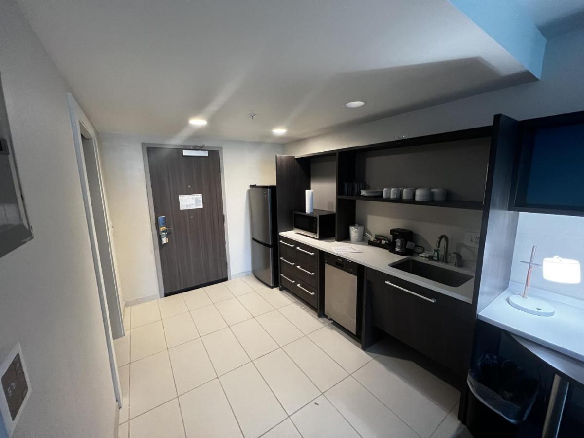 Home2 Suites By Hilton Hinesville Exterior photo